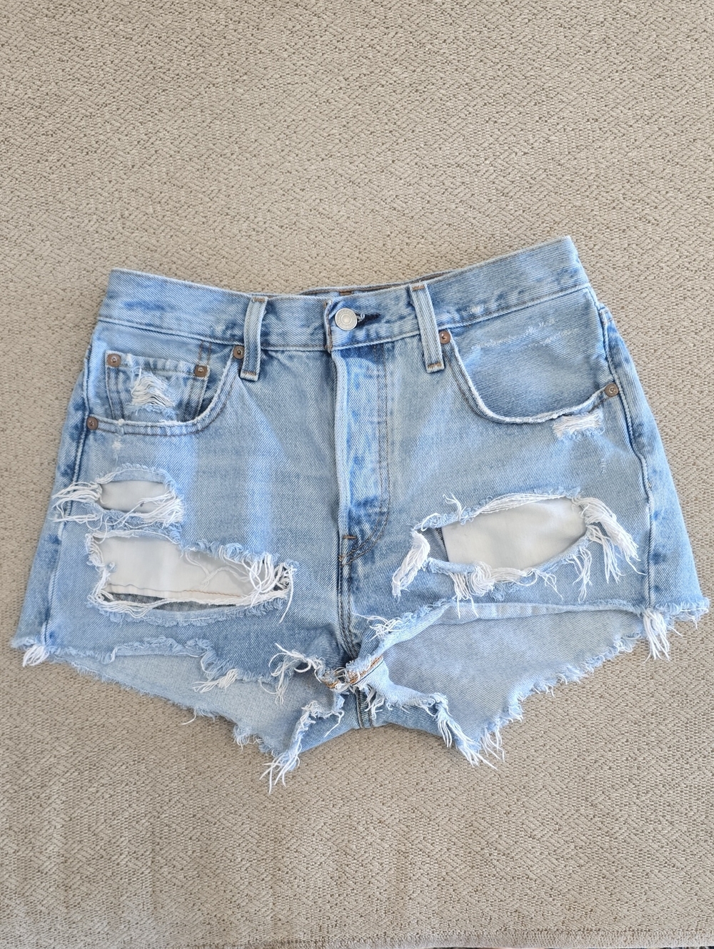 Levi's 501 Premium Denim Distressed Destroyed High Rise Jean Shorts - Size 27